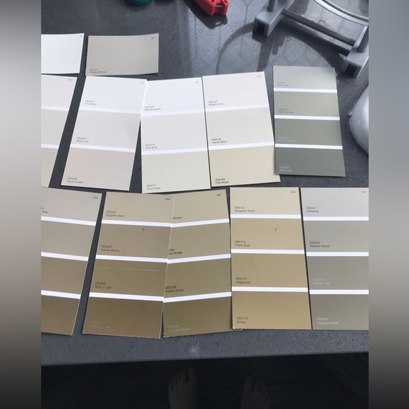 benjamin moore Dunn edwards sherwin williams 150 popular paint chips & pallet - Picture 3 of 10